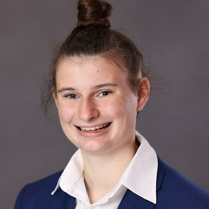 Meet your Posher, Alaina